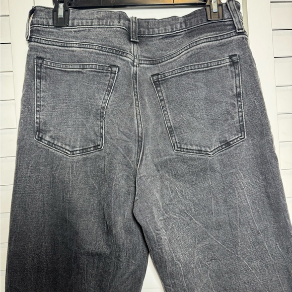 Abercrombie & Fitch Black Mom High Rise Jeans Size 29 | 8 Long - Picture 3 of 11